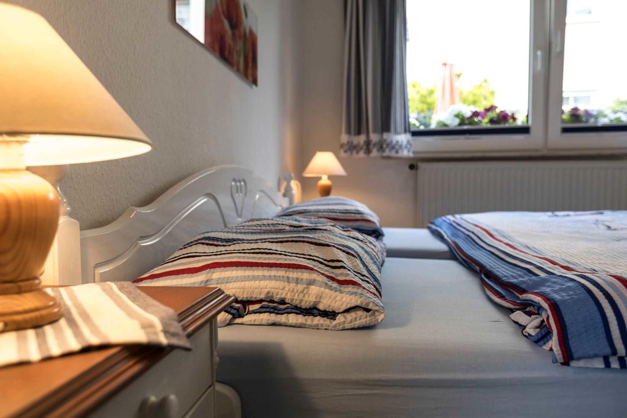 Ferienwohnungen in ruhiger Ortsran Lauterbach  Zimmer foto